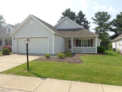 19297 Lauren Way Strongsville OH 44149