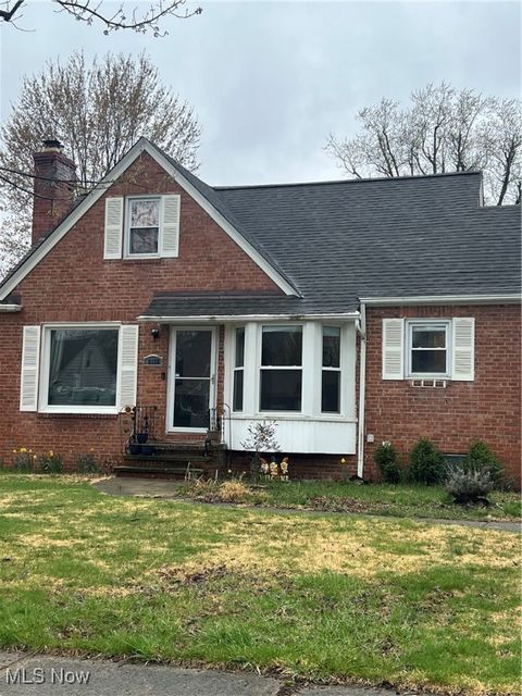 4518 W 226 Street, Fairview Park, OH 44126 - #: 5113745