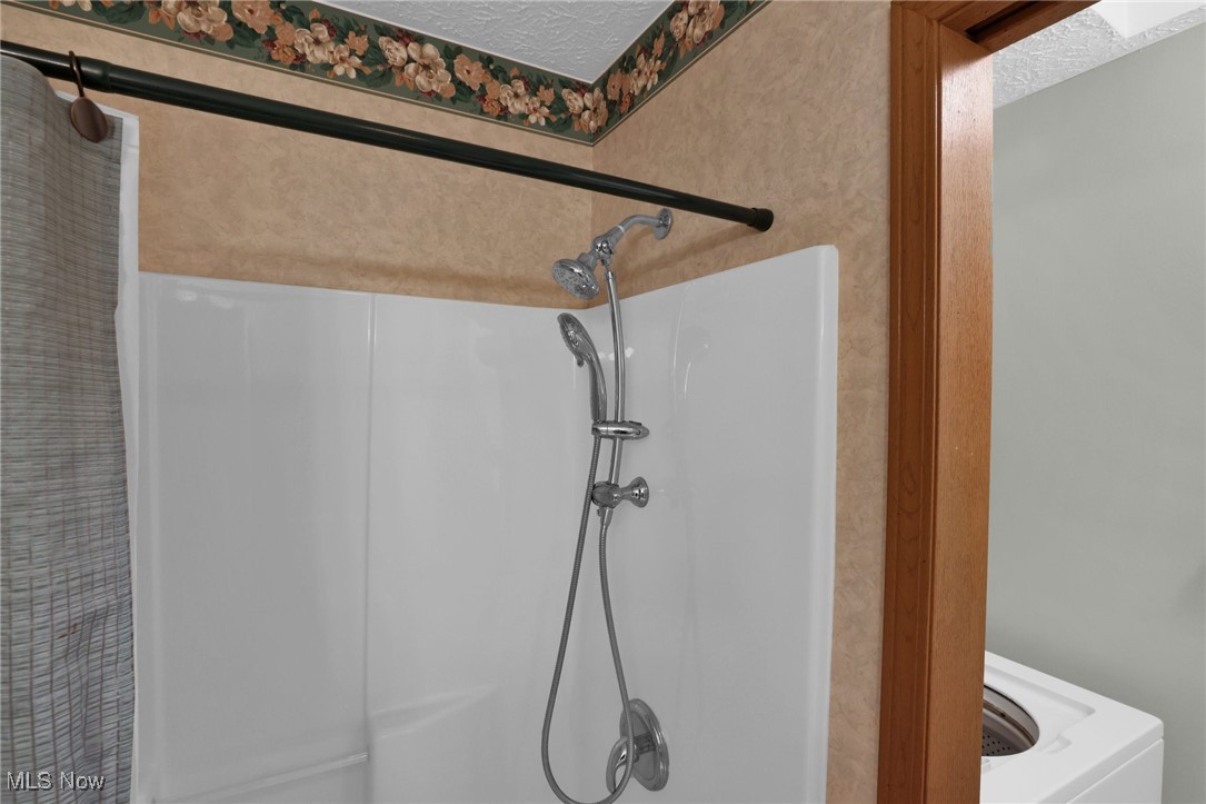 City Ontari Condos - Residential