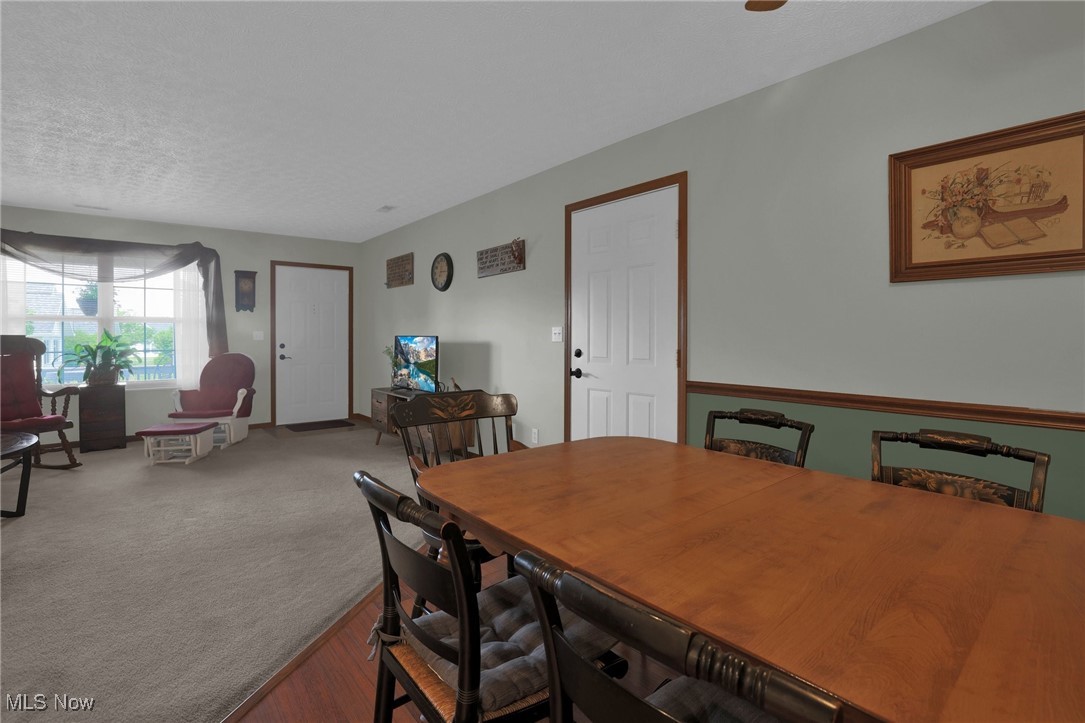 City Ontari Condos - Residential