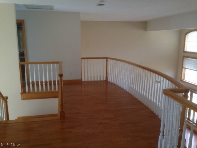 Ledgewood Crossing At Falls - Residential