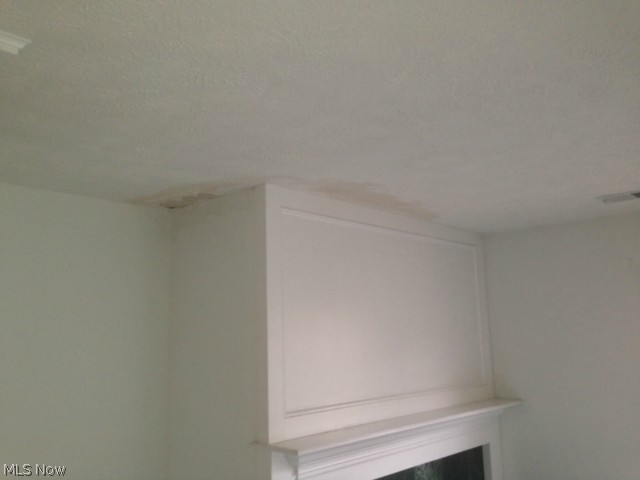 Ledgewood Crossing At Falls - Residential