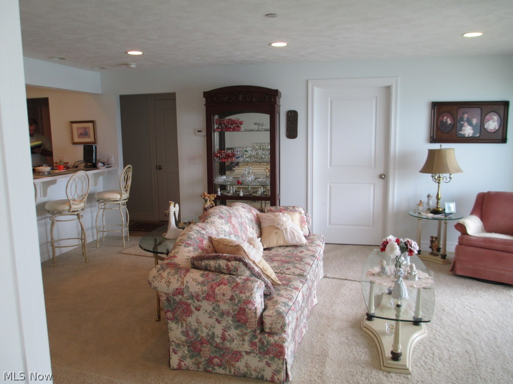 Erin Blf Lakefront Villa Condo - Residential