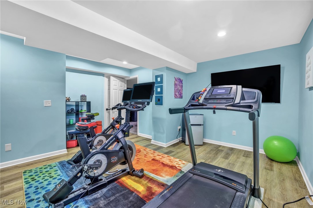 4512 Vista Circle, Kent, Ohio image 39