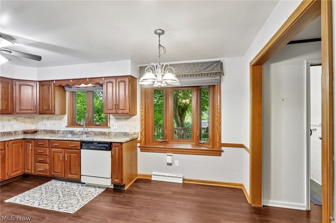 Applewood Acres - Residential