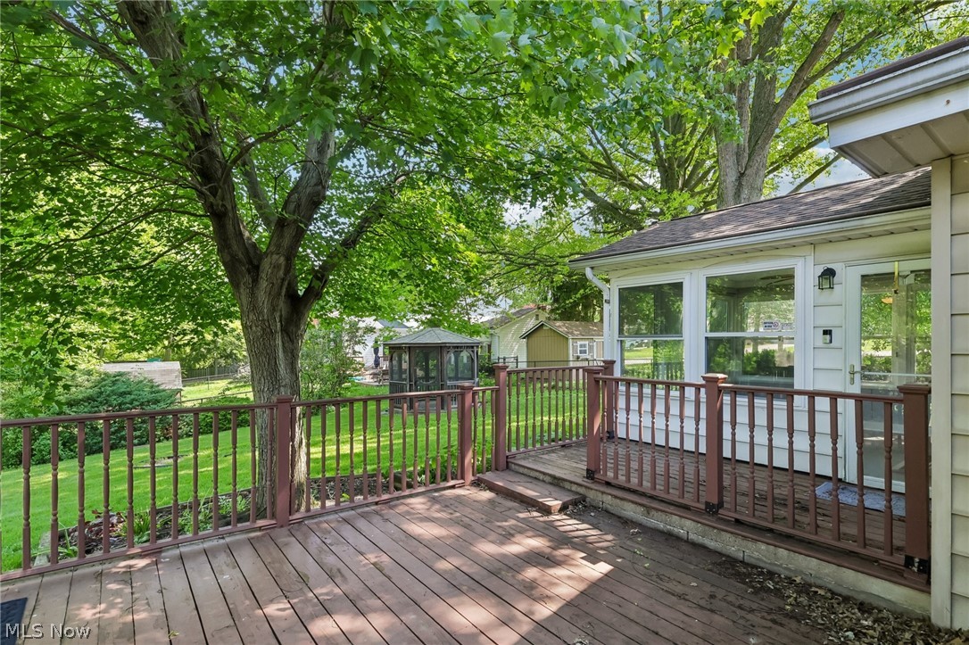 Applewood Acres - Residential