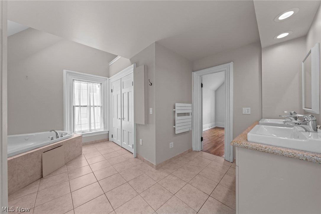 Ohio City - Hingetown - Residential