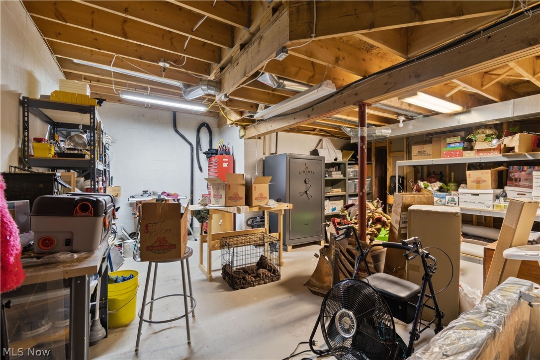 Forest Cove East Condo - Residential