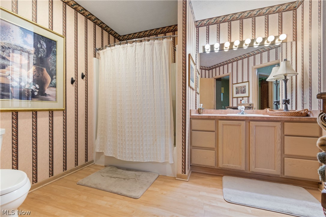 Forest Cove East Condo - Residential