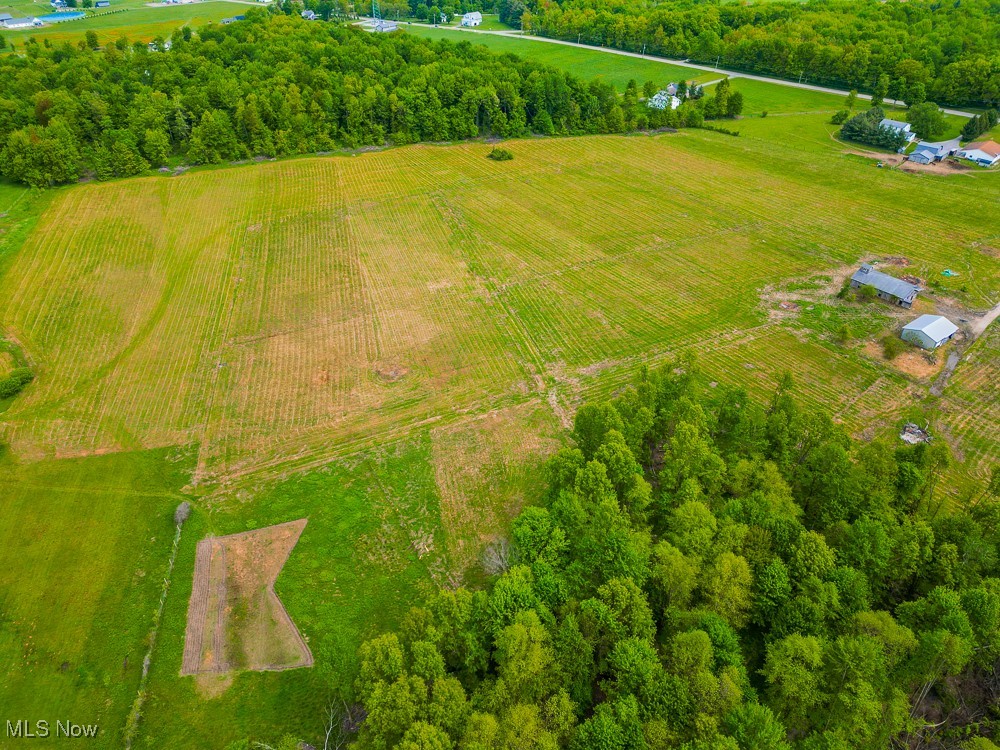 Hosmer Road, Middlefield, Ohio image 3