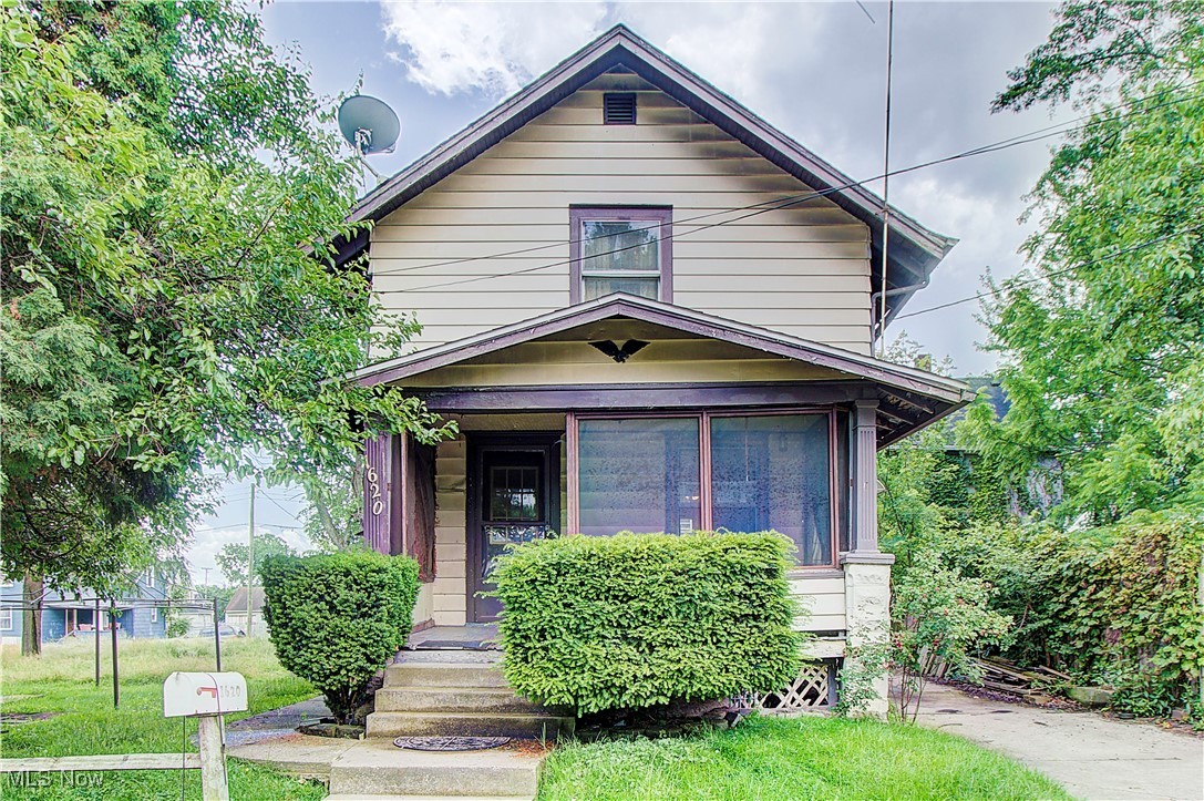 Two bedroom colonial available in Canton! This property has two oversized bedrooms, one full bath, one half bath located in the basement and a ton of potential! The home can be used as an investment property or as a new purchase for a first time home-owner. Updates include an updated electric panel, the hot water heater was replaced in 2016 and the furnace in 2014. Basement has glass-block windows. Please contact a local real estate professional to schedule your private viewing today!
