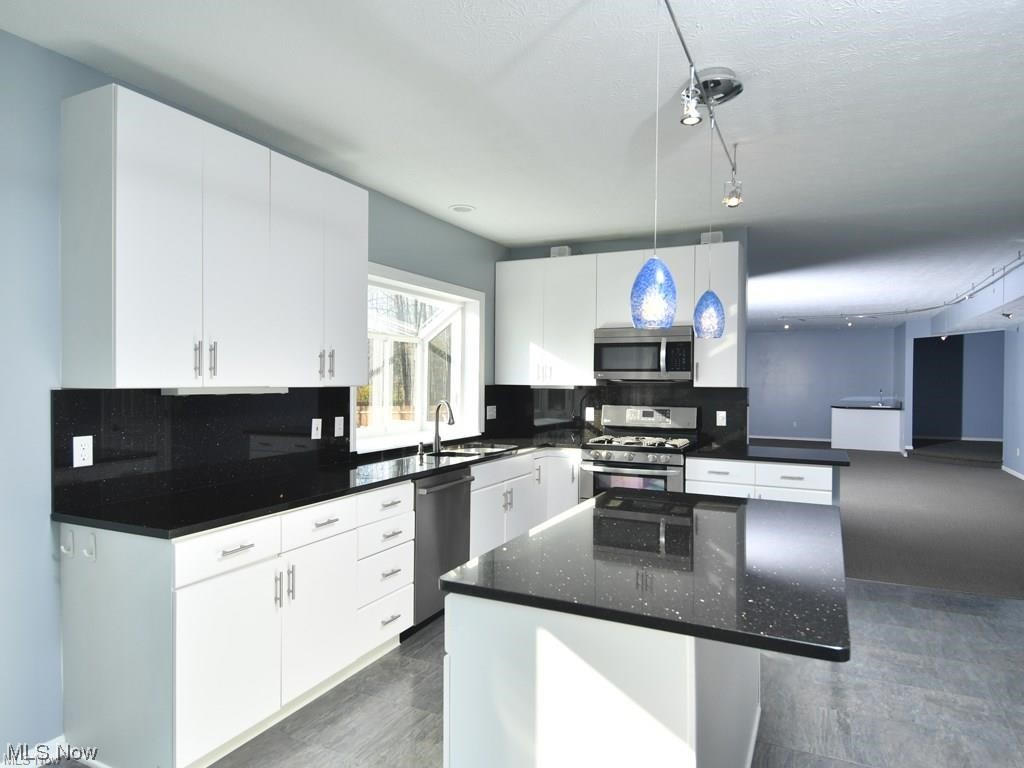 Bears Paw Sub - Residential Lease