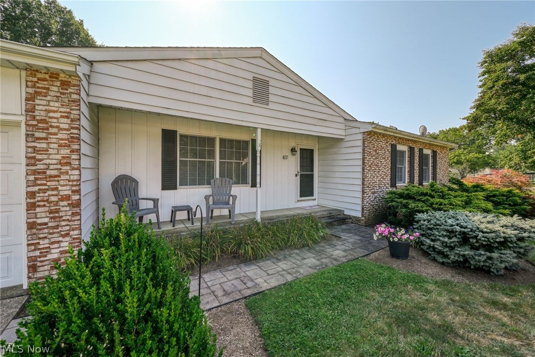 407 Holliston Road