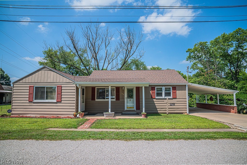 Photo 1 of 44 — 105 Keith Street, Parkersburg, WV 26104