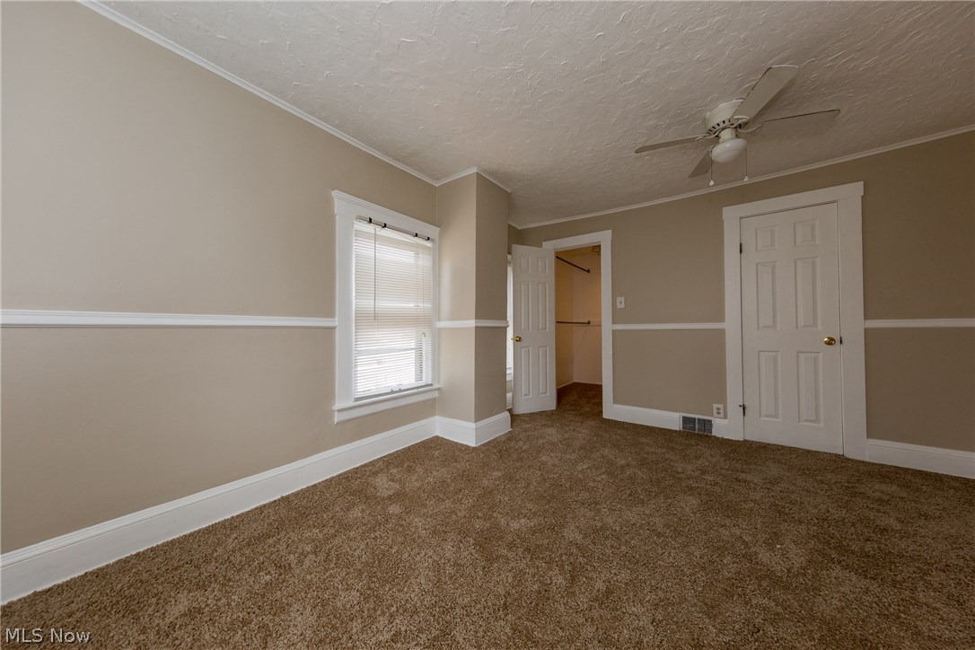 Crestwood - Residential