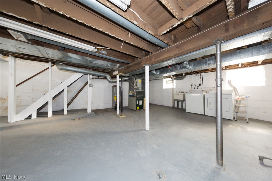 Crestwood - Residential