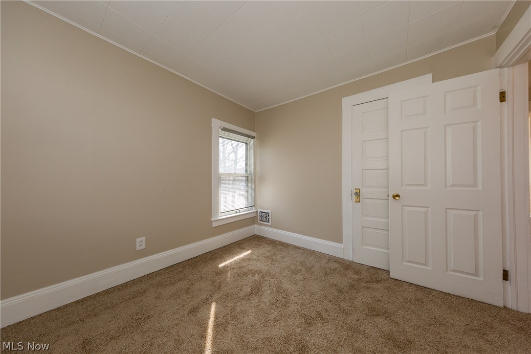 Crestwood - Residential