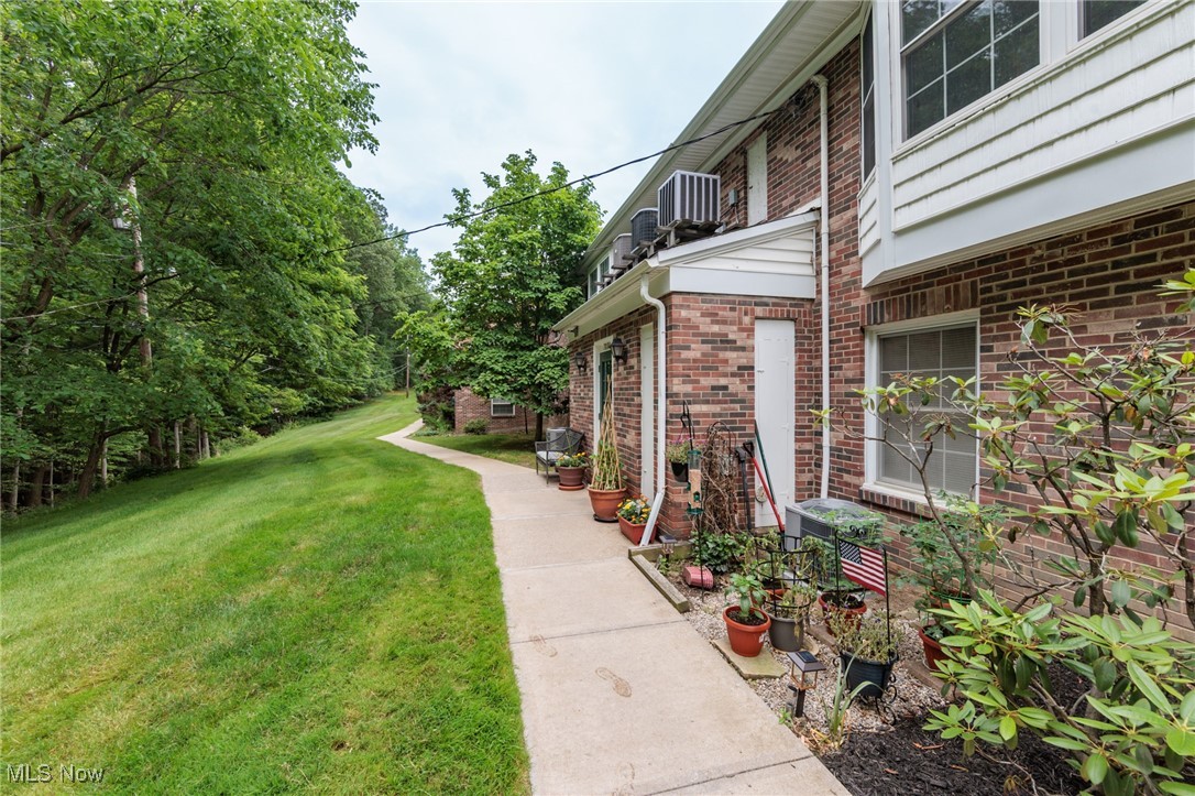 Carriage Hill Condo - Residential