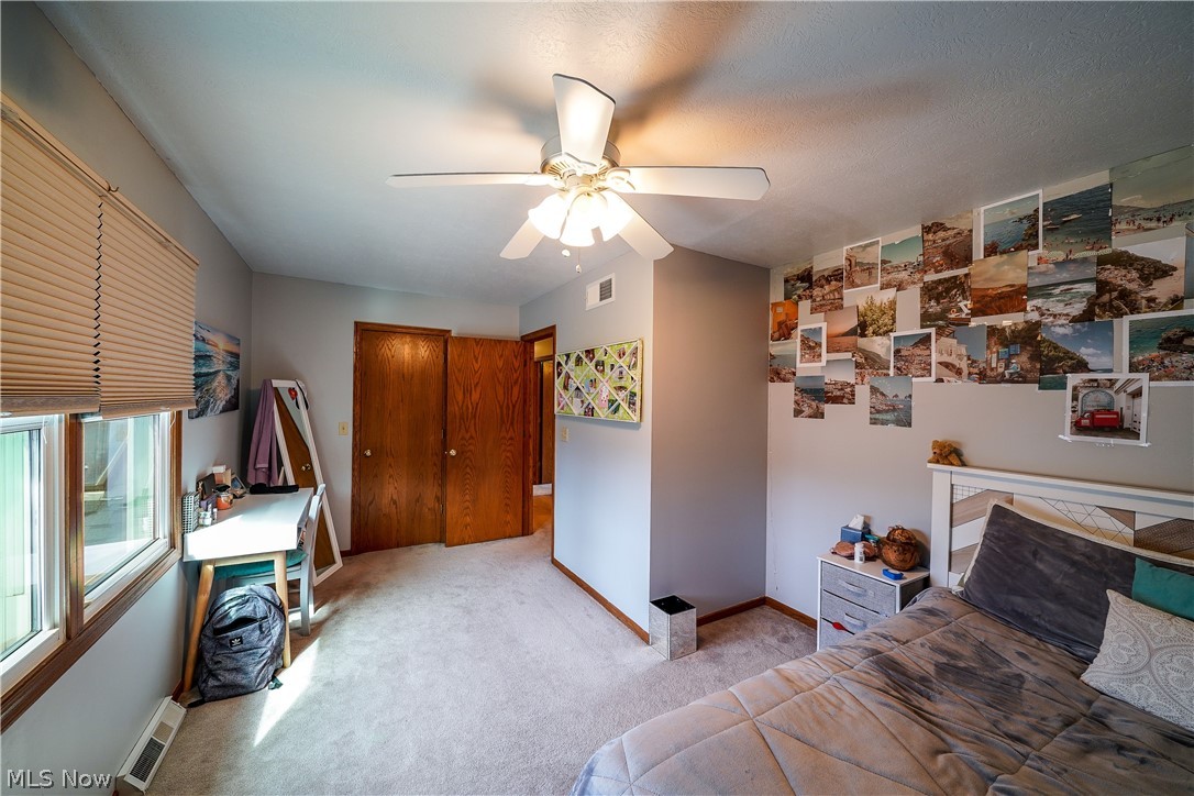 Country Lakes - Residential