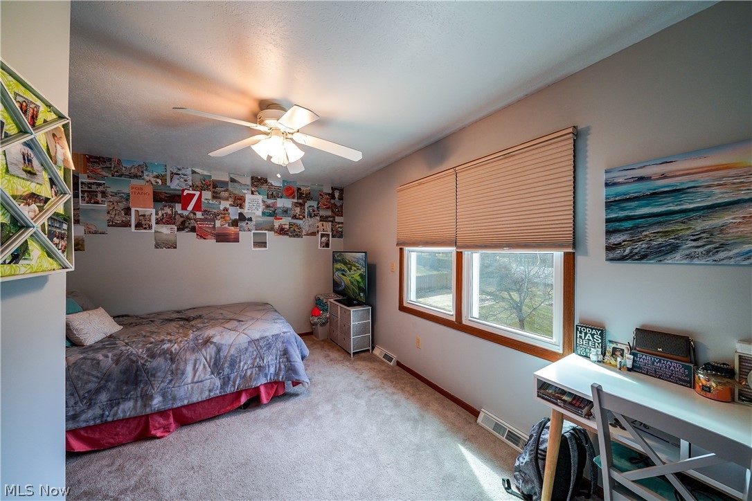 Country Lakes - Residential
