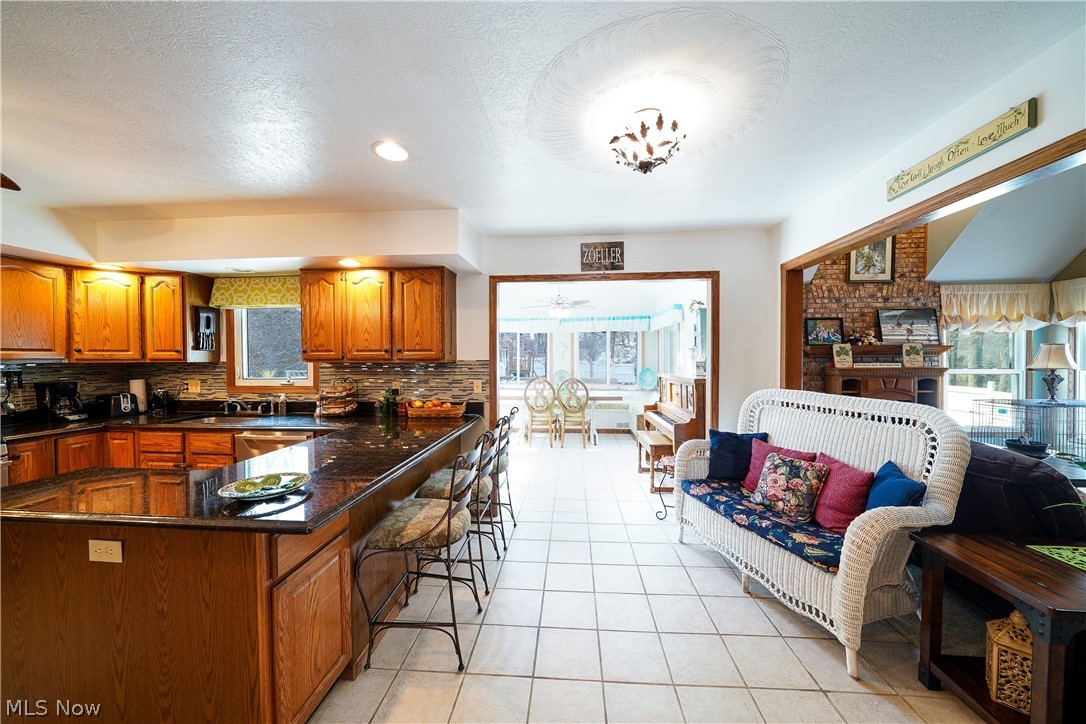 Country Lakes - Residential