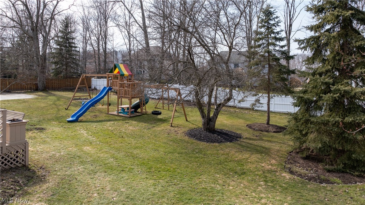 Country Lakes - Residential