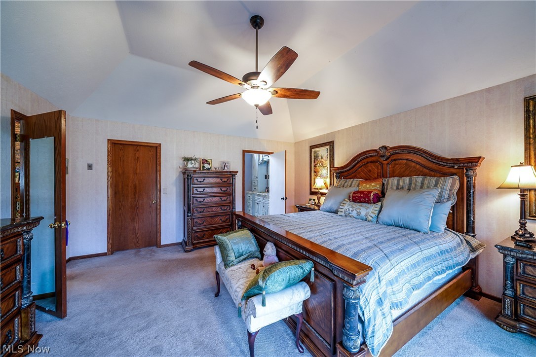 Country Lakes - Residential