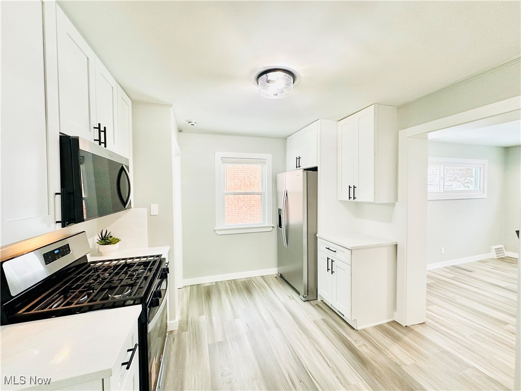 3326 Grovewood Avenue