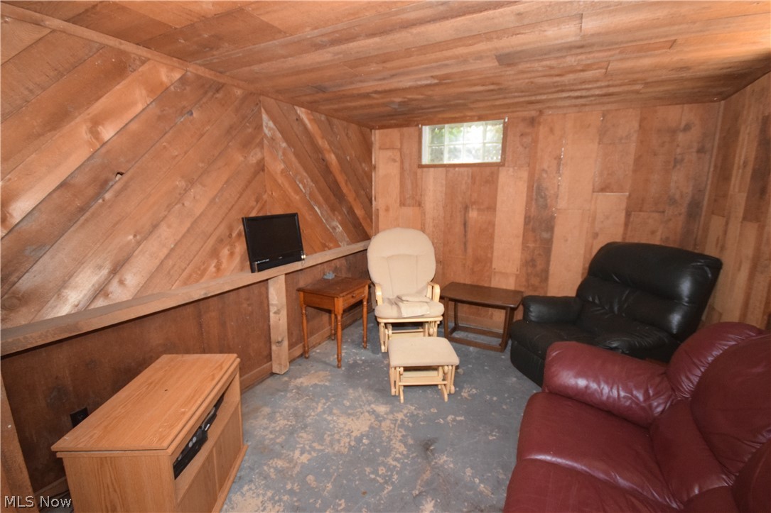 Walnut Hills - Residential