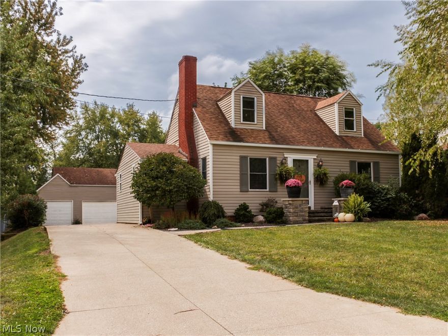 Get packing! This charming cape cod located in Perry offers 3 bedroom, 3 full bathrooms and tons of features you will enjoy! Neutrally decorated inside and out this home has a recently remodeled eat-in kitchen with subway tile backsplash and trendy open wood plant shelves, new countertops and stainless steel gas stove. You will love the large fenced in backyard as this lot is almost half an acre. There is a 3 car detached garage and large concrete turn around driveway. Don't miss your opportunity to buy this move in ready home just in time for the holidays. Call today to schedule your private showing.