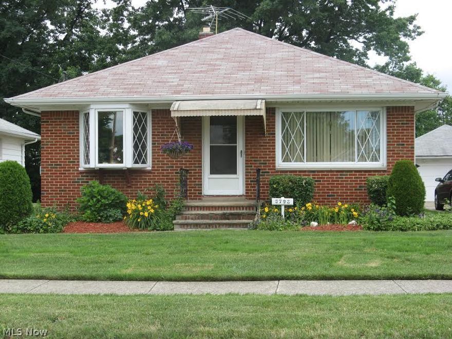 This is a nice original owner brick ranch located on a dead end street with finished basement. Newer windows, Central Air and Furnace. Picturesque Deep wooded Lot.