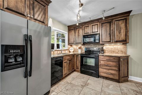 Tiny photo for 23111 Lincolnshire Drive, Bay Village, OH 44140 (MLS # 5215743)