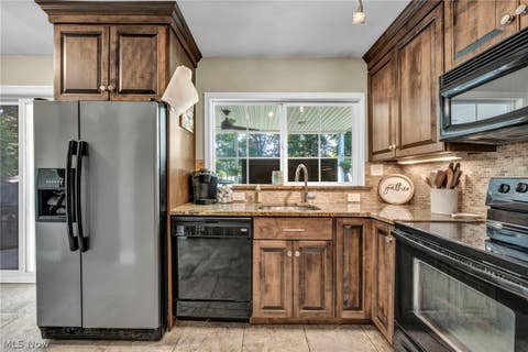 Tiny photo for 23111 Lincolnshire Drive, Bay Village, OH 44140 (MLS # 5215743)