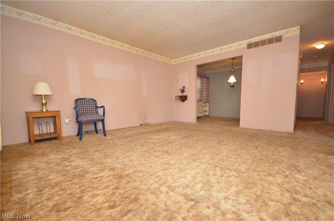 Tallmadge Road - Residential