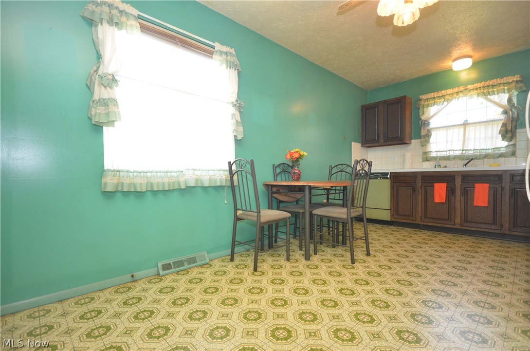 Tallmadge Road - Residential