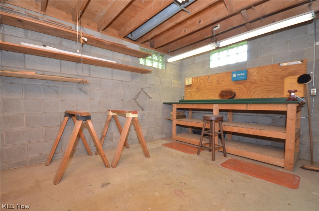 Tallmadge Road - Residential