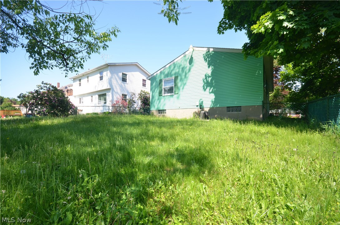 Tallmadge Road - Residential