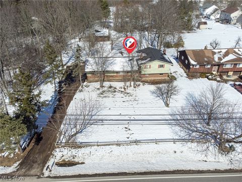 Tiny photo for 11974 Boston Road, North Royalton, OH 44133 (MLS # 5179152)