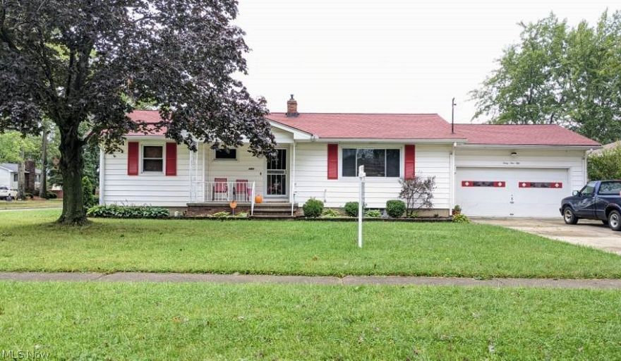 Don't miss out on this one family owned ranch home! Home features new roof (2020), rear of home screened patio, front porch, partially finished basement with built in bar with sink, waterproofed basement by Ohio State waterproofing, hardwood flooring in bedrooms, and laminate flooring in living room and kitchen. Schedule your showing today!