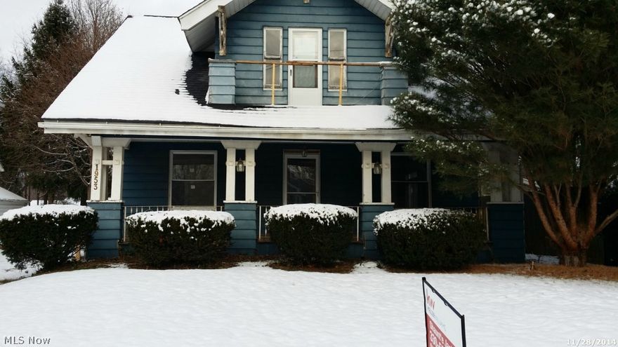 Nice 3 Bed/1 Bath Bungalow close to all shopping amenities and quick access to the highway. Home has a deck in the back with a nice sized yard, Some cosmetics and minor repair is all that is needed to restore this home and make it your own. This is a Fannie Mae Homepath property. Special Owner occupant incentives are now available for a limited time so act now. Additional info can be found on the internet at Homepath. Seller reserves the right to sell owner occupied the first 20 days on market. The Seller has directed that all offers on this listing be made on line via Homepath Please go to HomePath to make an offer.