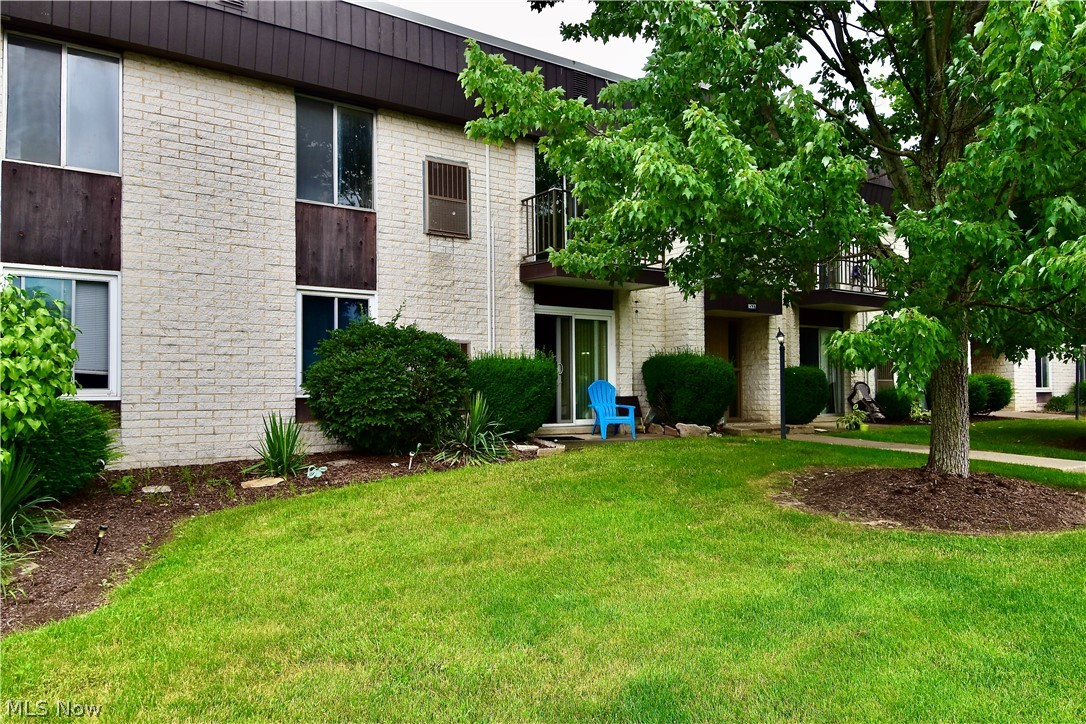 Royal Park Condo Ph 1 - Residential