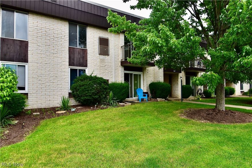 Nice value in Royal Park, North Royalton. Two bedrooms and one sizable bathroom. Kitchen with dining area. Kitchen range and refrigerator included. Freshly cleaned and painted. Furnace & A/C 2019. Needs some work. Many pluses. Come see!
Also known as #201, which is how the unit door is identified, on the second floor. Common laundry area is located behind middle door on same floor.