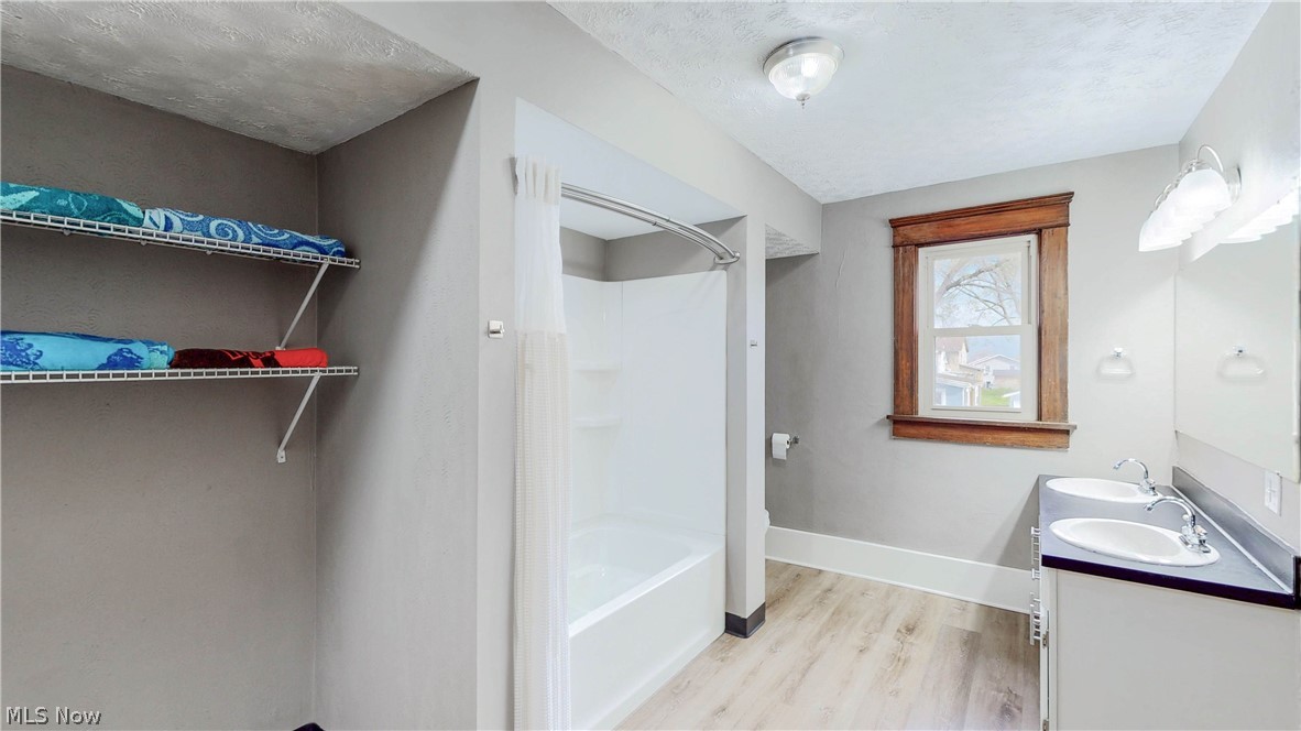 J E Krafts & W Ramseys Add - Residential