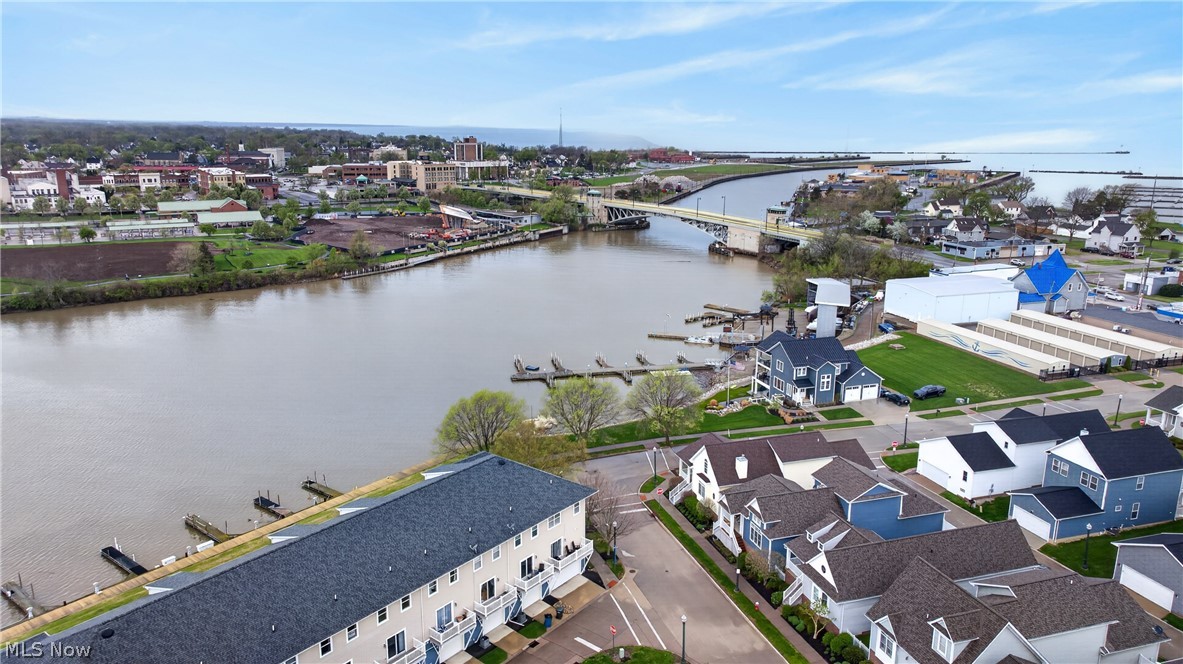 Harbor Walk - Residential