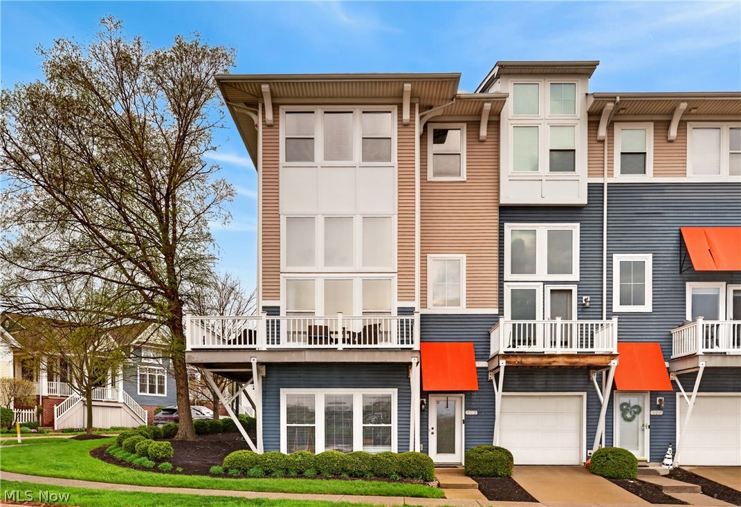 Harbor Walk - Residential