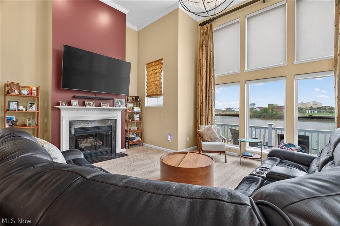 Harbor Walk - Residential