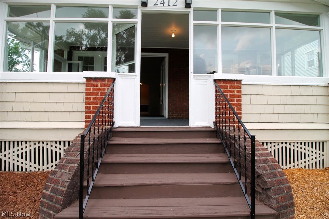 Akron Gardens - Residential