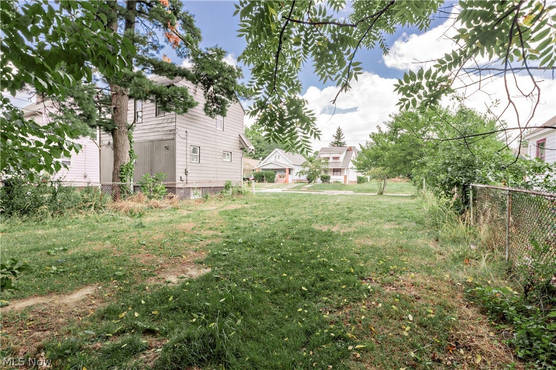 14100 Rexwood Avenue