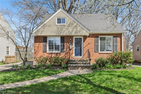 Photo for 551 Oakmoor Avenue