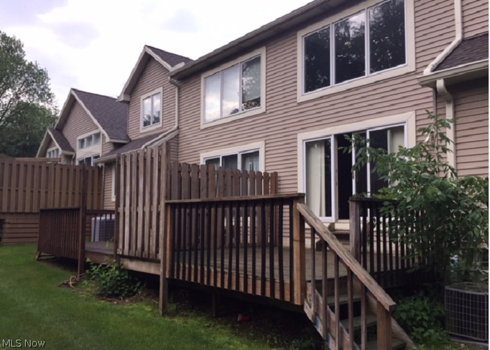 English Lakes Condo - Residential